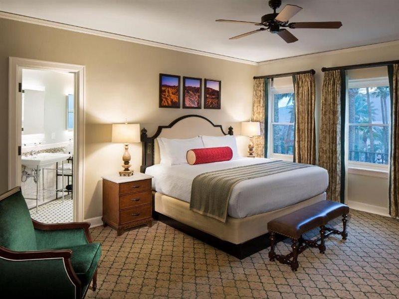 The Inn At Death Valley Exterior photo A bedroom at the Inn at Disney's Vero Beach Resort