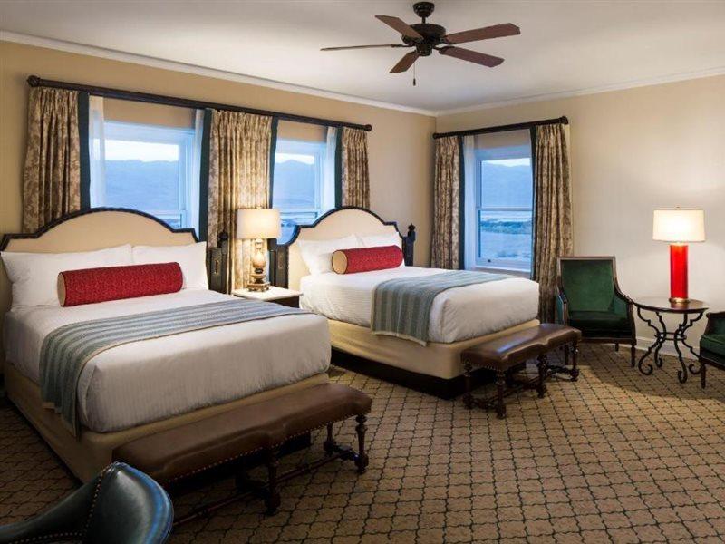 The Inn At Death Valley Exterior photo A guest room at the Omni Shoreham Hotel