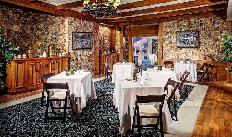 The Inn At Death Valley Exterior photo The dining room at the Inn at the Opera